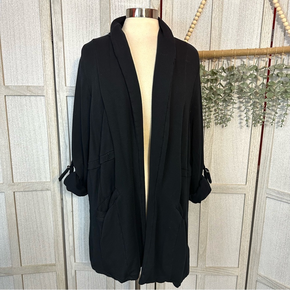 3/$22🩶 Flawed TORRID Black Open Front Long Sleeve Cardigan Sweater Plus Size 1X - Picture 1 of 13
